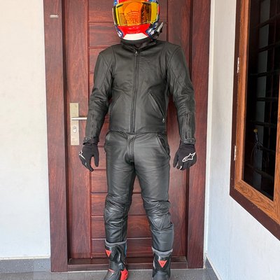 Dainese 2 piece leather