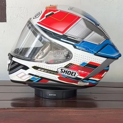 Shoei x15 (size M)