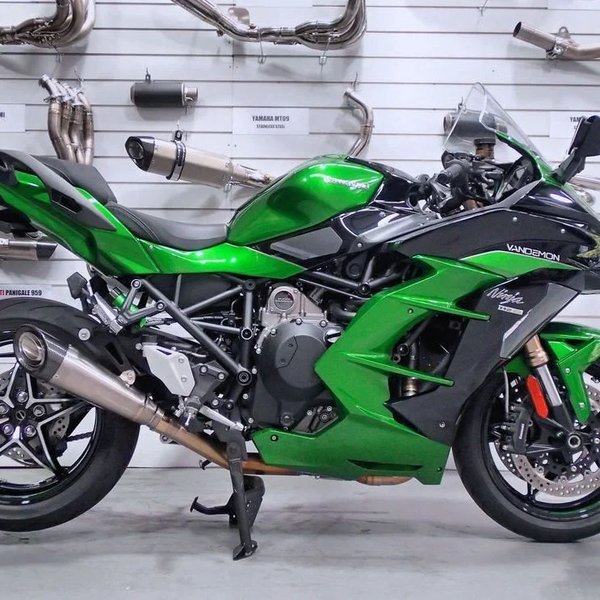 Vandemon Kawasaki Exhausts India | JFernic Motoren | JFernic Motoren